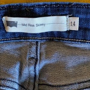 Levi’s Mid Rise Skinny jeans size 14